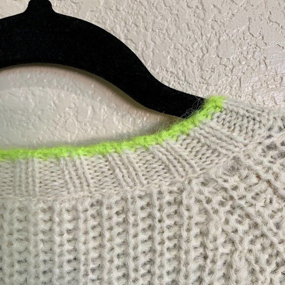 Levi's cream sweater alpaca blend Ava Cable Cream Long  sleeve sweater size M - Picture 9 of 9